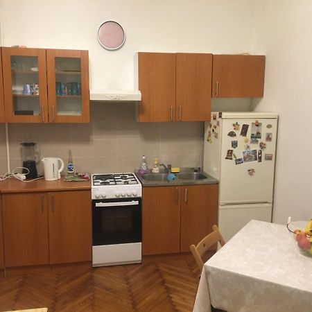 Relax Inn Condominium-ซาเกร็บ ภายนอก รูปภาพ